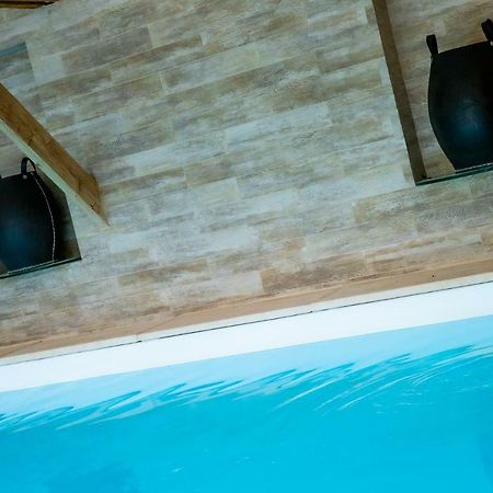La Ferme De L'Oudon & Spa Berville  Екстериор снимка